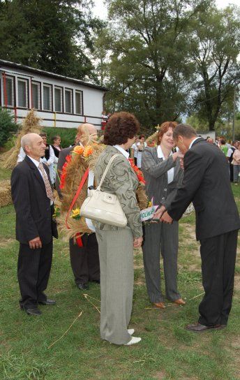 2008-09-07.dozynki.powiatowo-parafilano-gminne.w.osjakowie.82