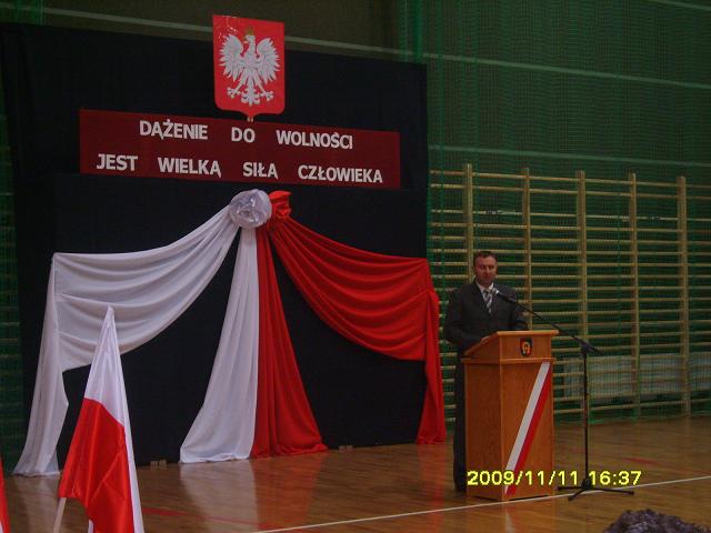 2009-11-11.powiatowe.obchody.swieta.niepodleglosci.09