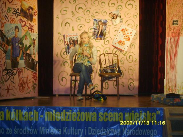 2009-11-13.spektakl.wieprzyca.w.ostrowku.09